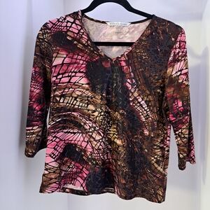 Peter Nygard | Womans petite colorful mid sleeved top